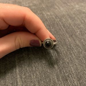 Retired James Avery onyx ring size 7